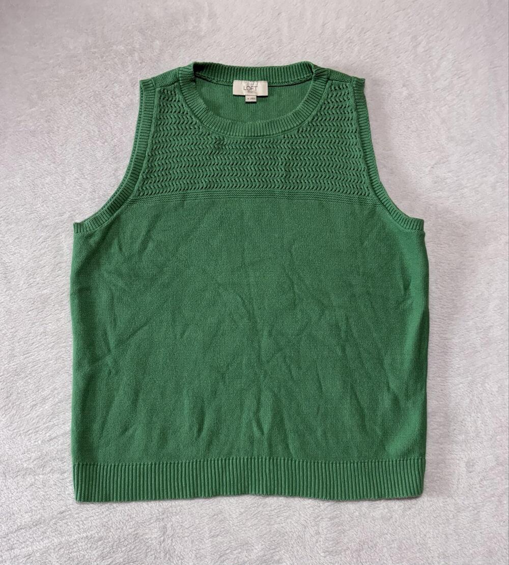 LOFT Sweater Vest Womens Medium Green Crew Neck Sleeveless Cotton